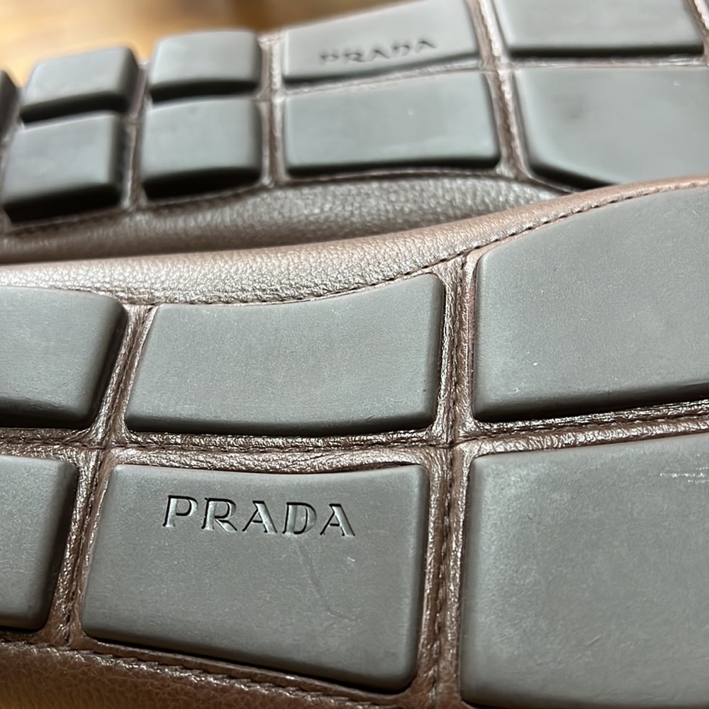 Prada men’s dark brown leather loafers size 9.5 - Picture 8 of 14